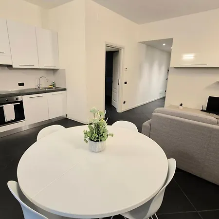 Q28 Apartman *